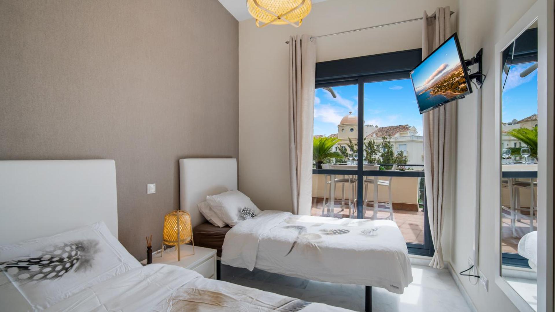 Cosmo Beach With Seaview Between Cancelada And Estepona Ngoại thất bức ảnh